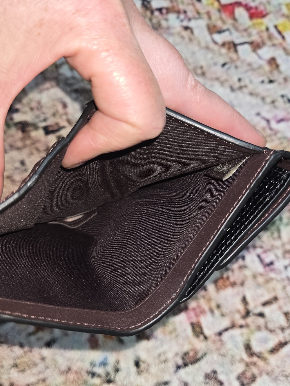 Coach Eliza Black Lizard-Embossed Leather Wallet with Signature Plaque - Picture 6 of 6